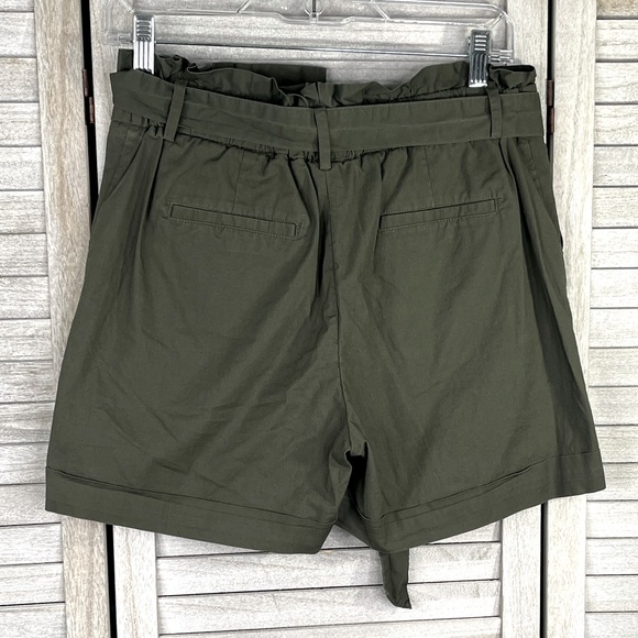 A NEW DAY Paperbag Waist Casual Shorts Olive Green-Small - Picture 2 of 2